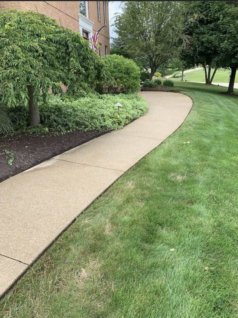 Concrete Side Walk